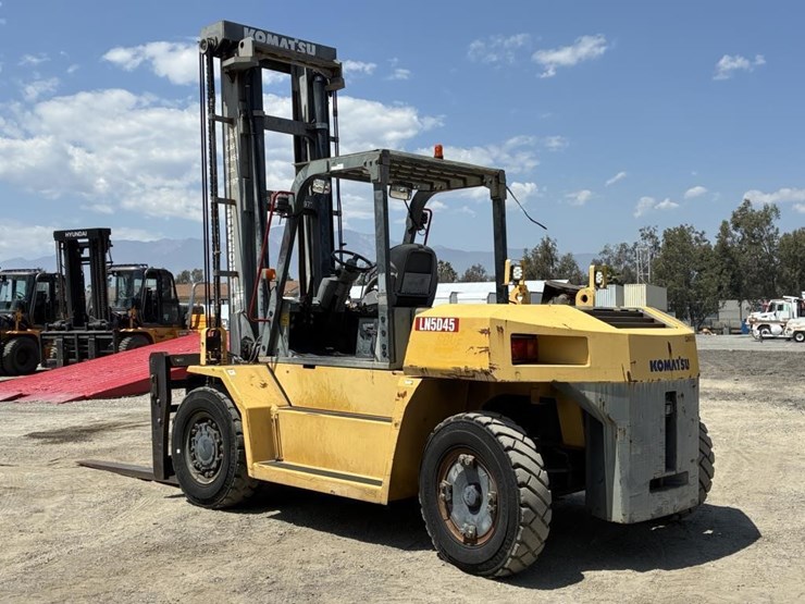 2006-komatsu-fd100-7-forklift-image-4