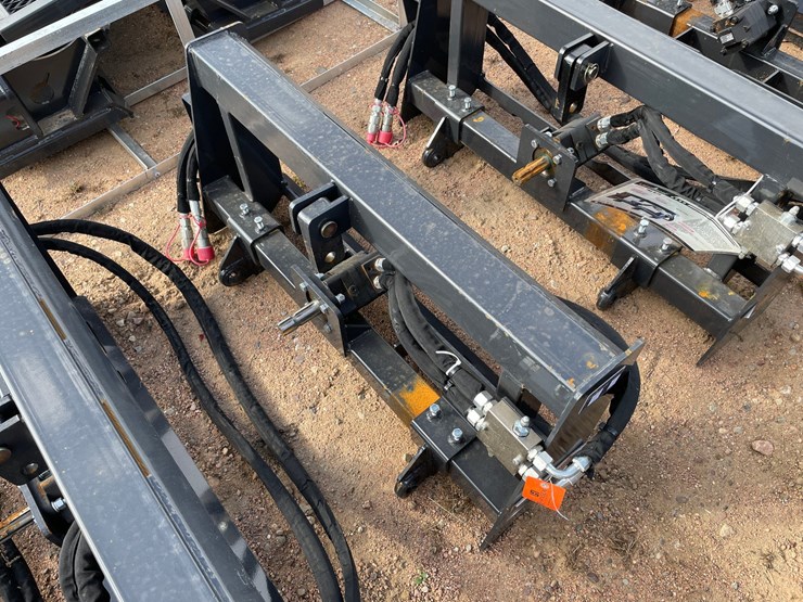 #4119-•-landhonor-skid-steer-3-point-hitch-adapter-image-2