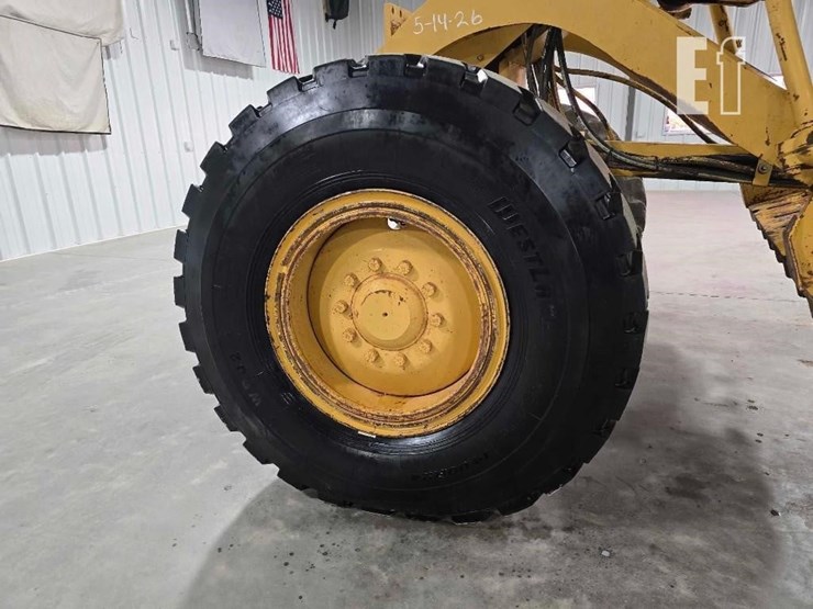 2003-caterpillar-12h-image-26