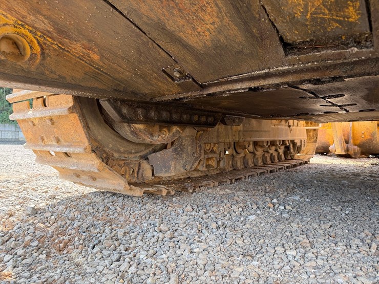 #4088-•-caterpillar-963-crawler-loader-image-97