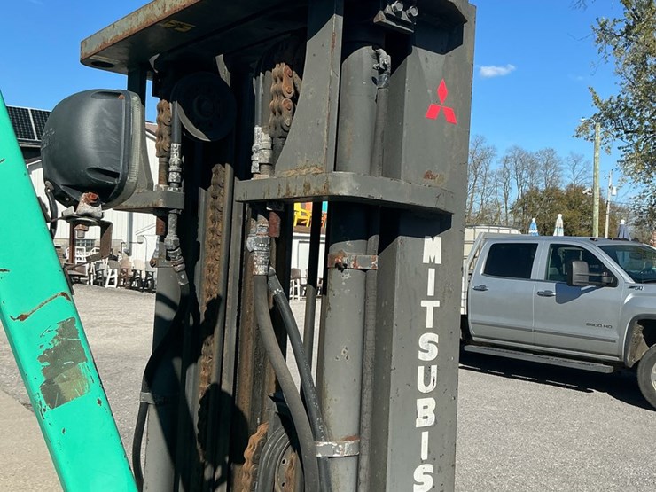 #280-•-mitsubishi-fgc30-forklift-image-26