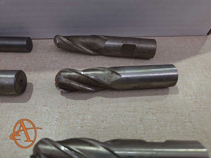 box-of-assorted-cutters-image-8