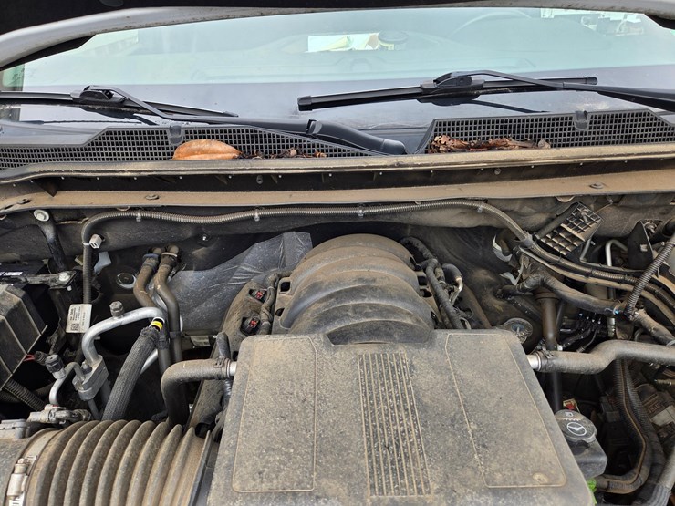#5-•-2020-chevrolet-2500-service-truck-/-vin:-1gb0wle7xlf295314-/-74,095-miles-image-32