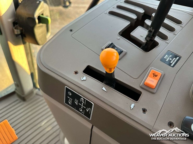 john-deere-6140m-image-17