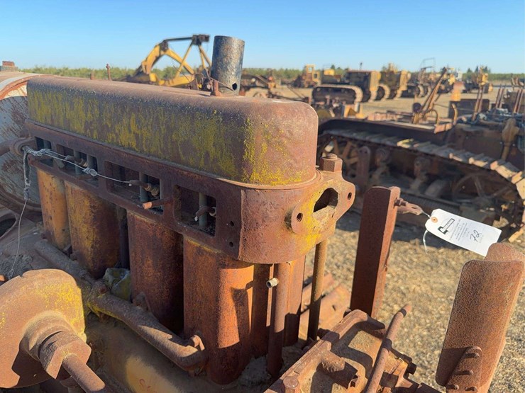 caterpillar-thirty-image-19