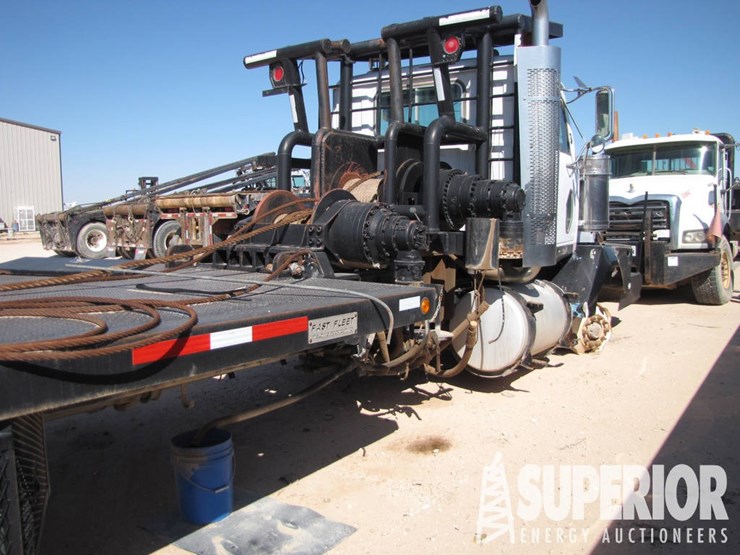2006-western-star-t/a-winch-bed-truck-image-8