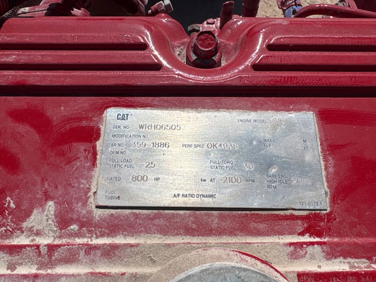 cat-c18-diesel-engine-image-5
