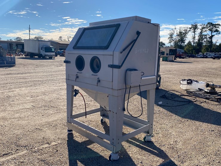 #41427-•-sand-blaster-image-1