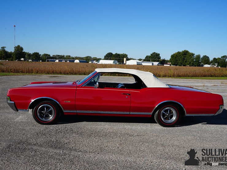 run-#85---1967-oldsmobile-442-convertible-image-10