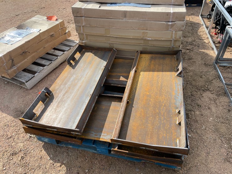 #4133-•-landhonor-skid-steer-universal-adapter-plate-image-3