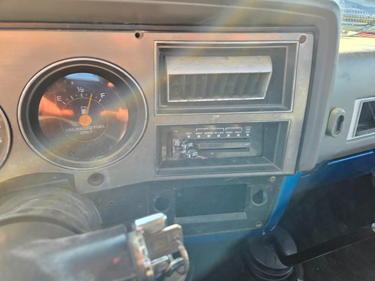 #25276-•-1986-gmc-k2500-pickup-truck-image-39