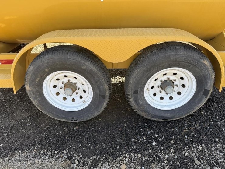 2019-lee-dt975-t/a-fuel-tank-trailer-image-12