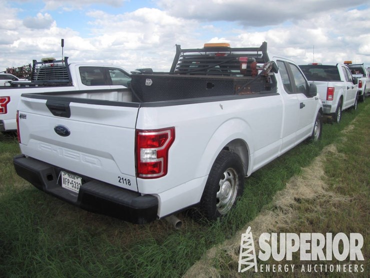 2019-ford-f-150-xl-extended-cab-pickup-image-4