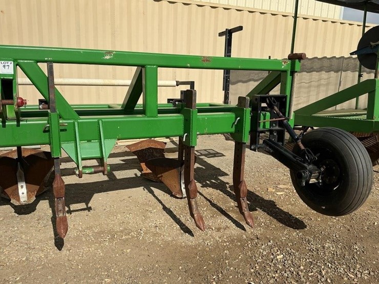 custom-3-pt-3-row-60"-drip-tape-retriever-image-8