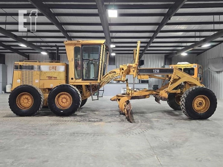 2003-caterpillar-12h-image-6