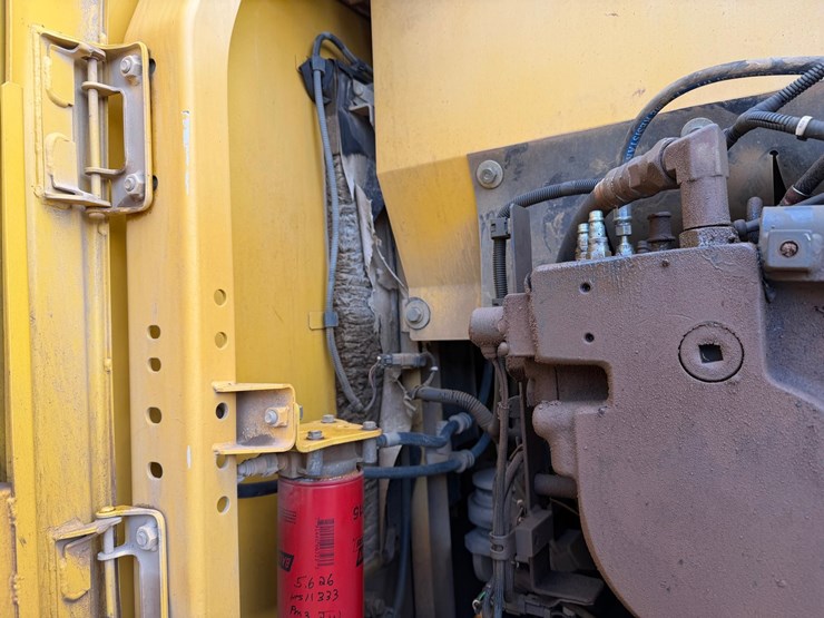 #4089-•-2014-komatsu-pc210-lc-excavator-image-40