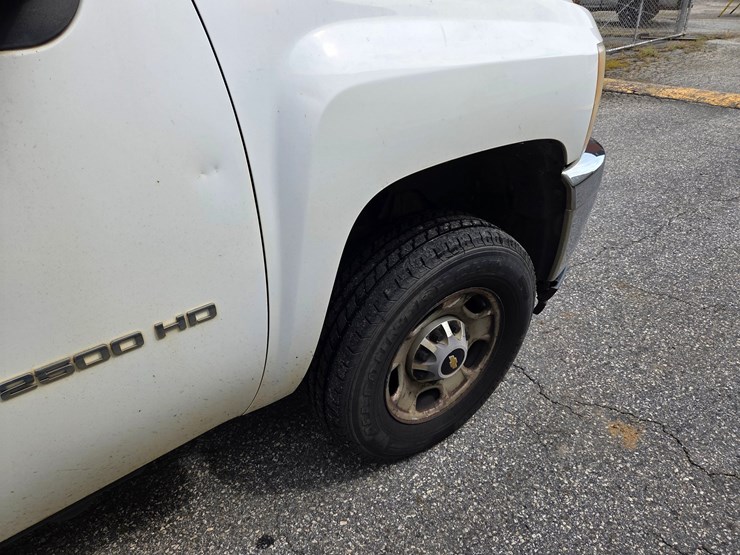 #7-•-2011-chevrolet-2500-4x4-service-truck-/-vin:-1gc1kvc86bf159439-/-328,114-miles-image-22