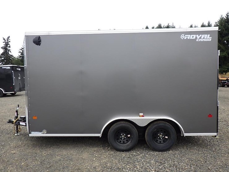 2027-royal-lcht35-7.516v-86-t/a-enclosed-trailer-image-8