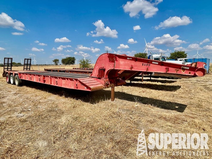 1981-nabors-49'oal-3-axle-detach/foldable-neck-equipment-trailer-image-2