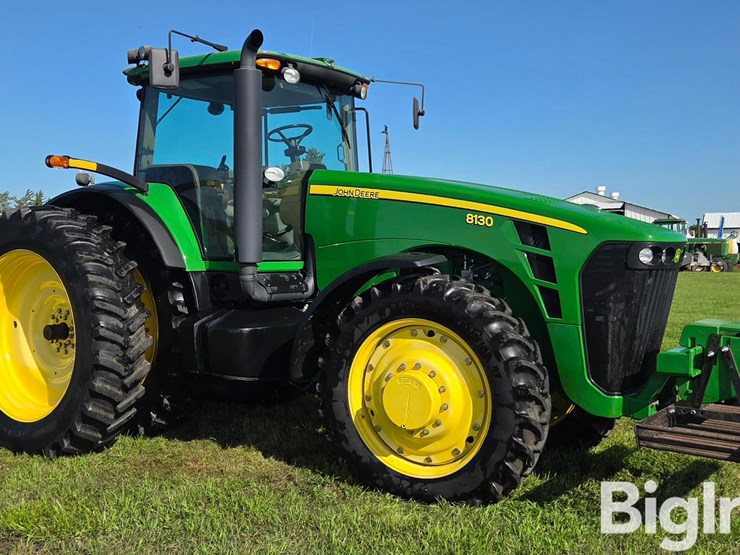2007-john-deere-8130-mfwd-tractor-image-3