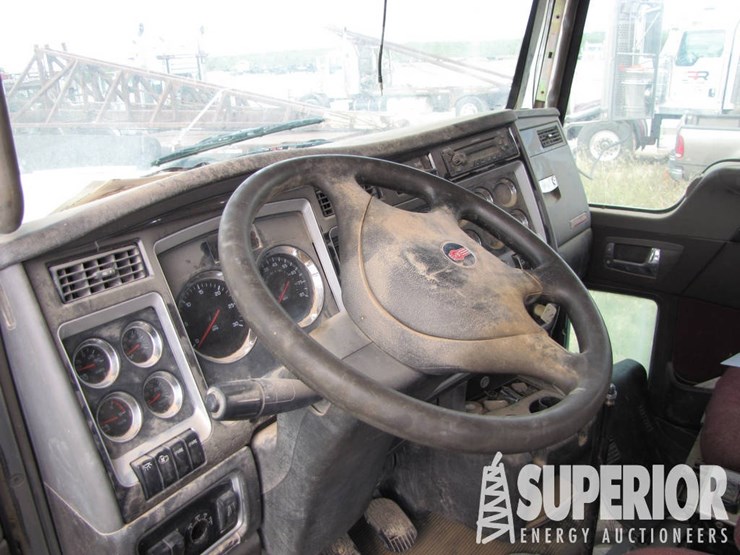 2011-kenworth-w900b-t/a-day-cab-road-winch-truck-image-9