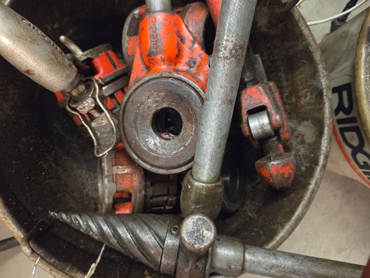 #53-•-pipe-threader-/-reamer-/-cutter-&-inserts-image-1
