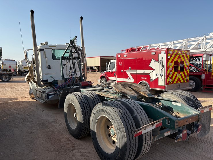2011-international-paystar-5900i-t/a-daycab-haul-truck,-inop.-image-5