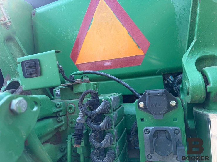 2011-john-deere-8335r-tractor-image-50