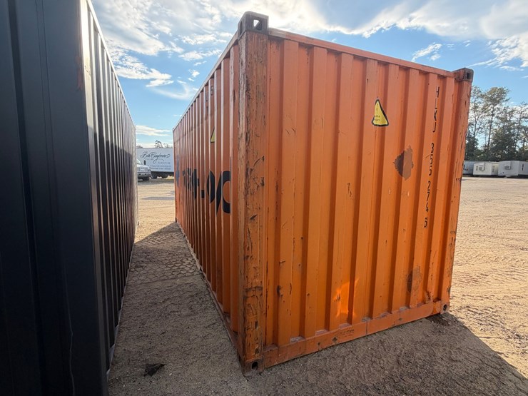 #41548-•-20ft-shipping-container-image-4