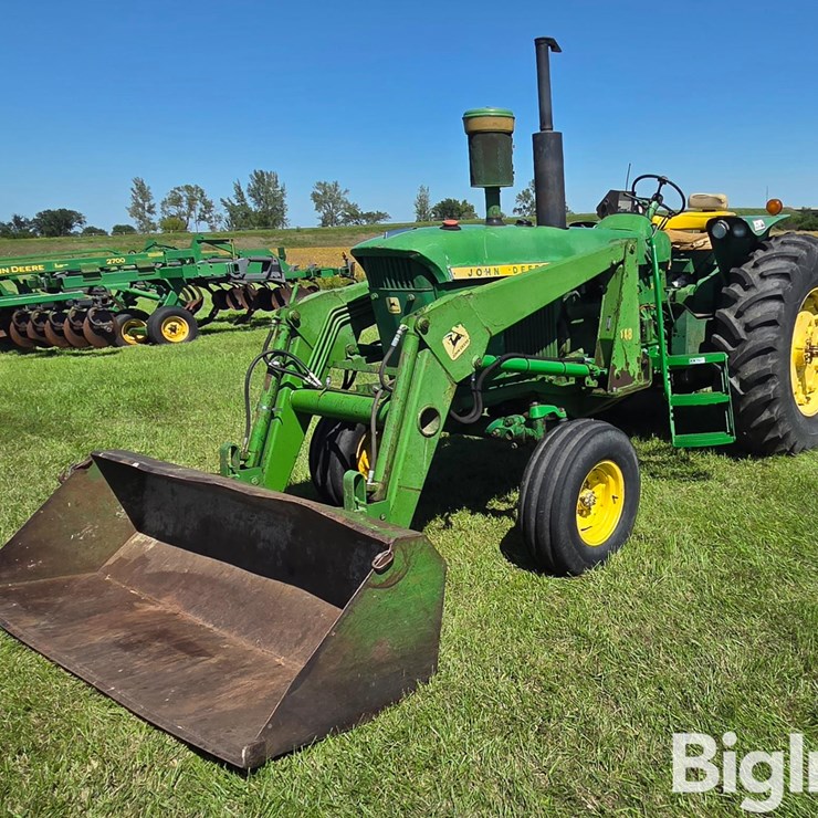 1968 John Deere 4020 2WD Tractor