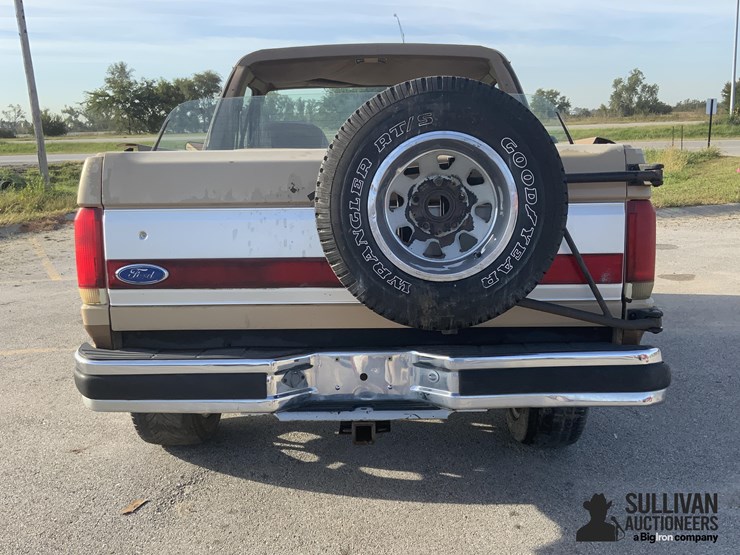 1989-ford-xlt-bronco-4x4-suv-image-6