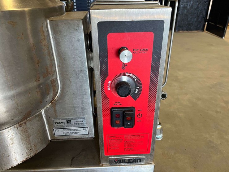 vulcan-k12ett-electric-tilting-steam-kettle-w/-stand-image-7