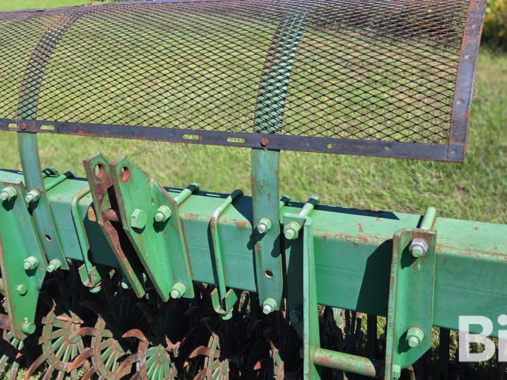 john-deere-400-rotary-hoe-image-10