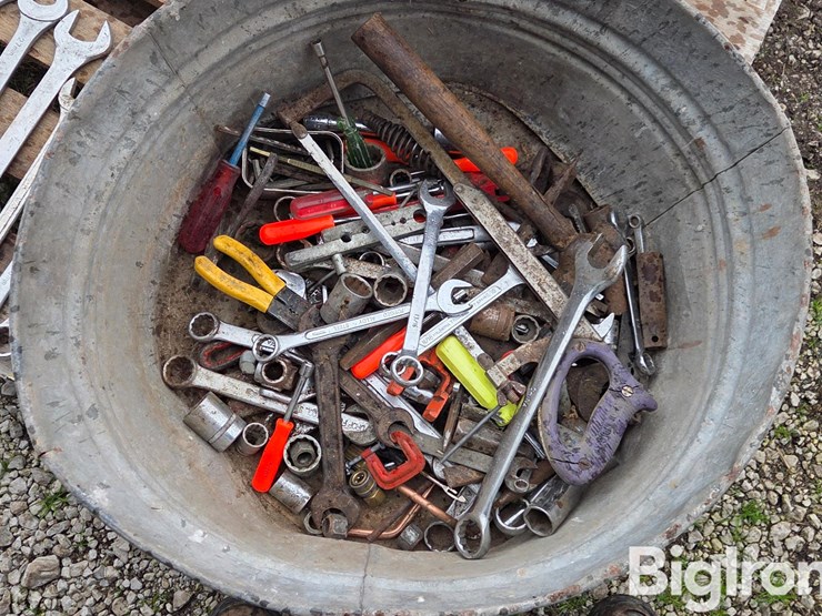 combination-wrenches-&-power-tools-image-15