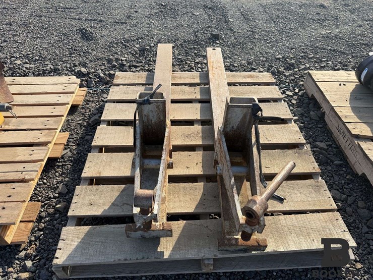 clamp-on-pallet-forks-image-4