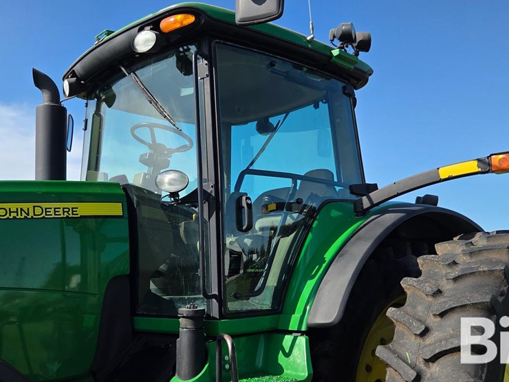 2007-john-deere-8130-mfwd-tractor-image-12