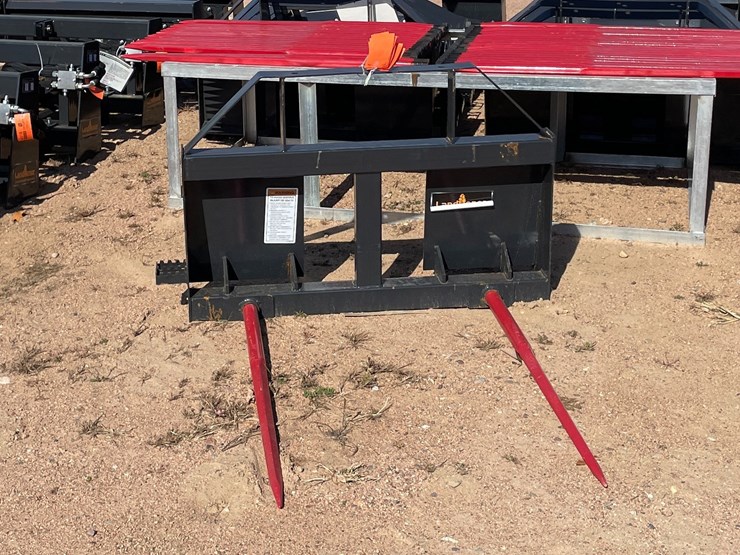 #4096-•-landhonor-bale-spear-frame-attachment-image-10