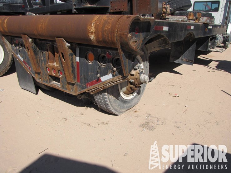 2009-mack-gu713-t/a-winch-bed-truck-image-7