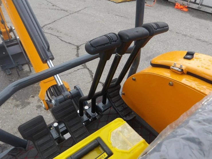 2026-vicsec-vc22-hydraulic-excavator-image-13