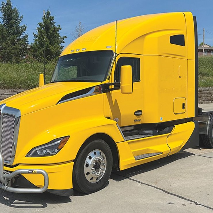 2023 KENWORTH T680