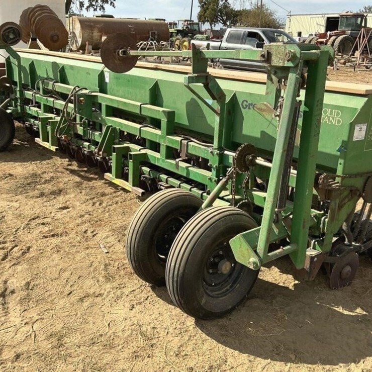 GREAT PLAINS 3PD20 20' 3-Pt Grain Drill