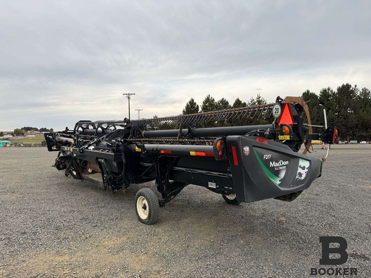2019-macdon-fd135-draper-header-image-3