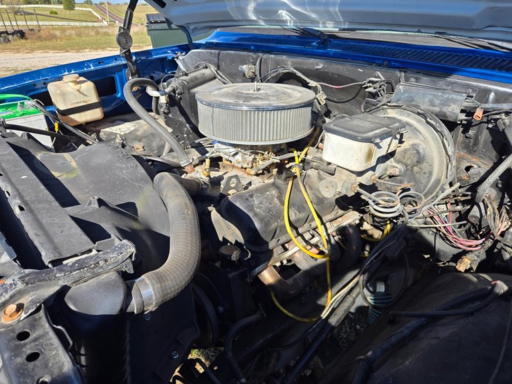 #25276-•-1986-gmc-k2500-pickup-truck-image-23