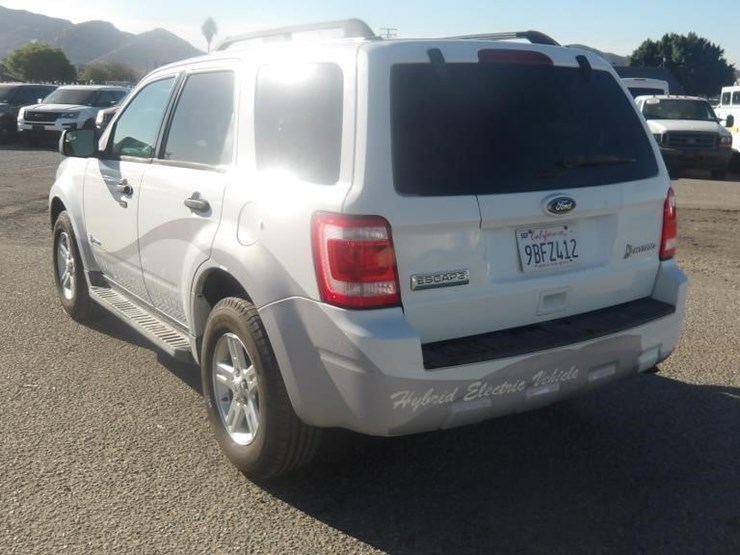 2012-ford-escape-image-4