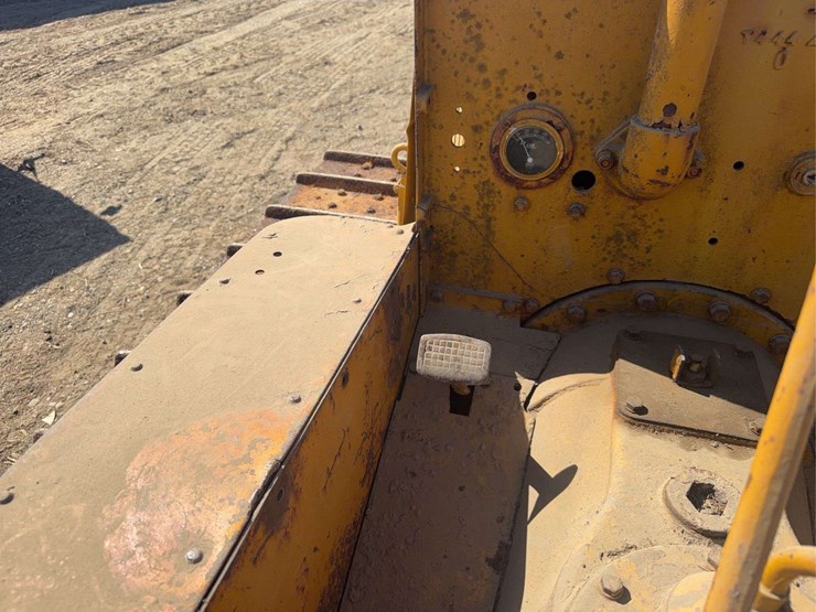 caterpillar-10-image-41