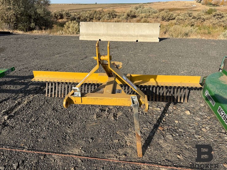 king-kutter-tyr-84-yk-7'-yard-rake-image-2
