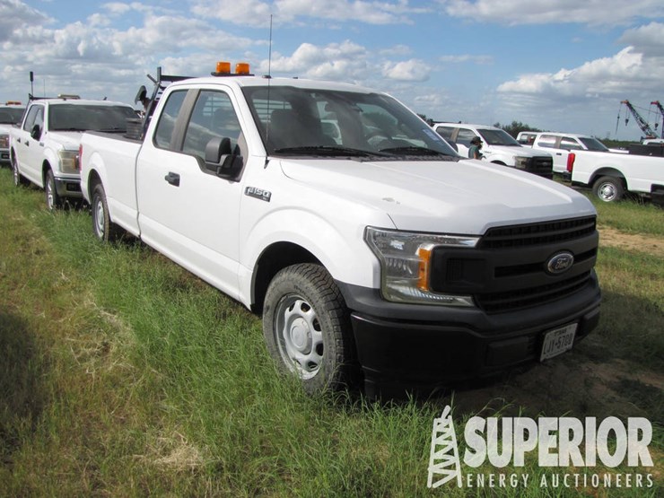 2019-ford-f-150-xl-extended-cab-pickup-image-2