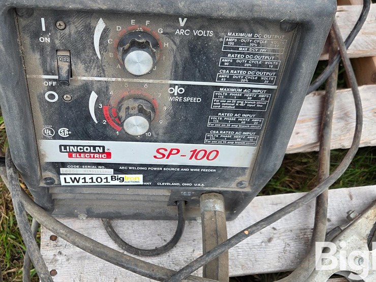 lincoln-electric-sp-100-welder-&-air-tank-image-9