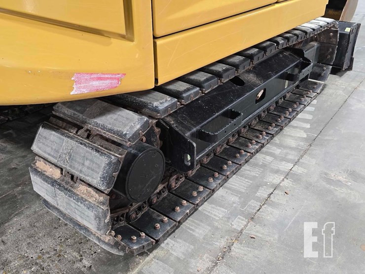2023-caterpillar-307.5-image-34