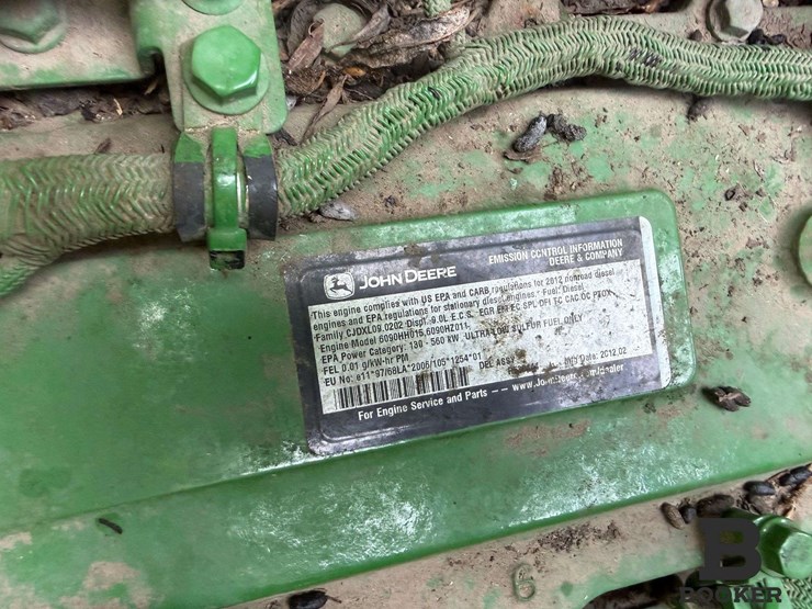 2012-john-deere-s670-combine-image-136
